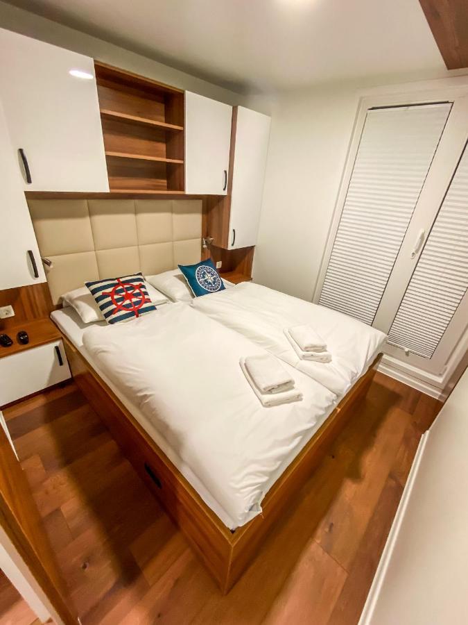 Sh Porto 1 Floating House, Marina Portoroz Apartment Exterior photo